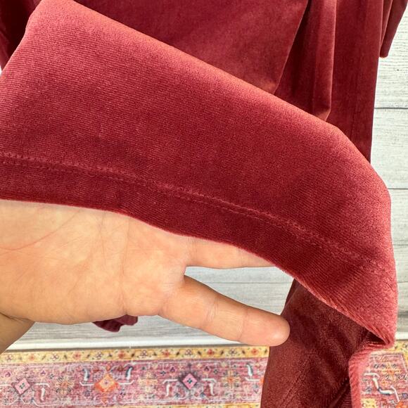 Time & Tru Women's Mauve Velvet Long Sleeve Ruffle Mock Neck Dress Size Small - Picture 5 of 9